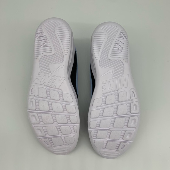 WMNS Nike Air Max Oketo ES1 - Picture 4 of 10